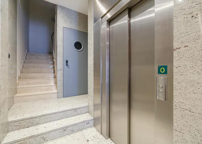 Premium El Corte Ingles-parking Apartmán *